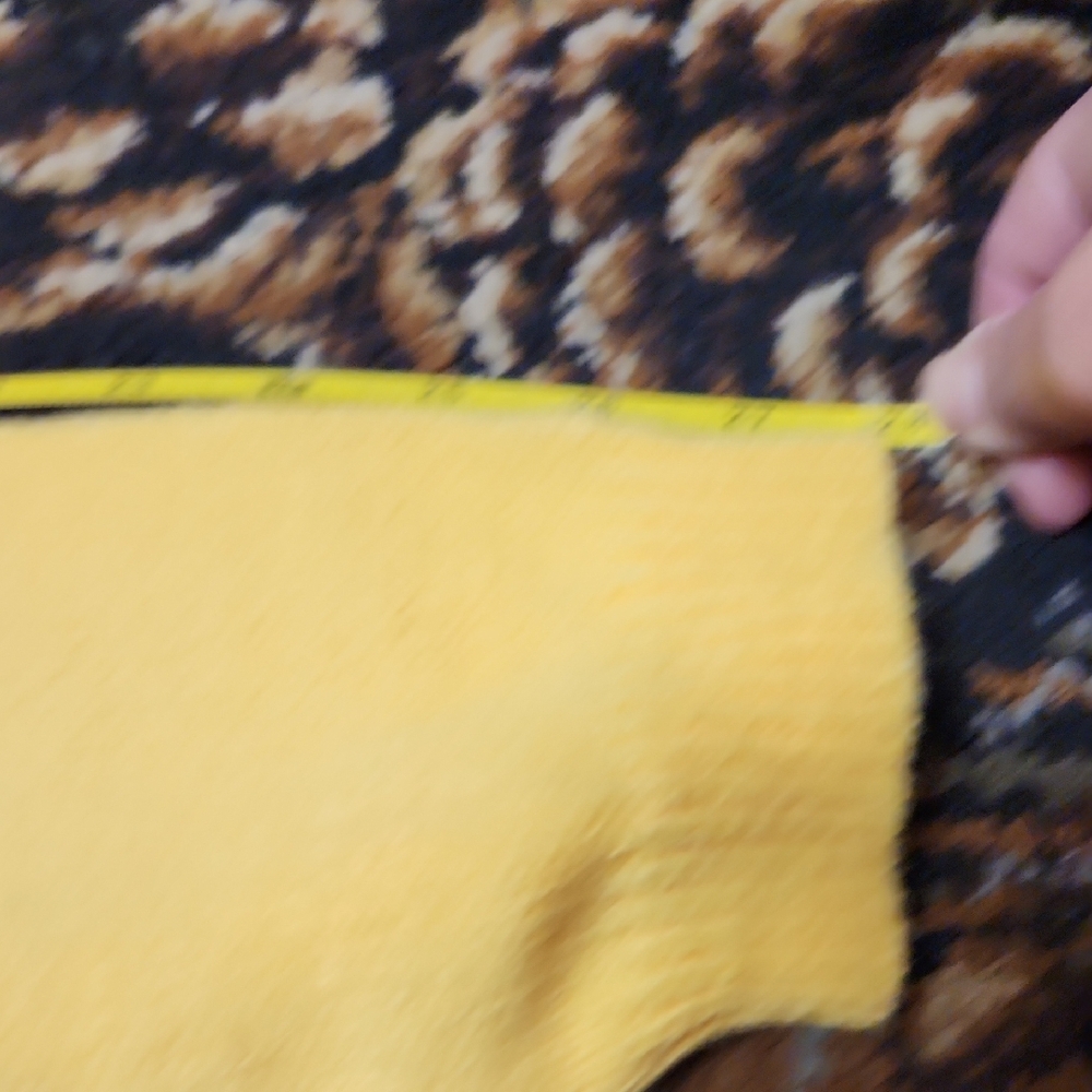 Vintage Blue and Yellow Women's Crewneck Sweater - Picture 9 of 13